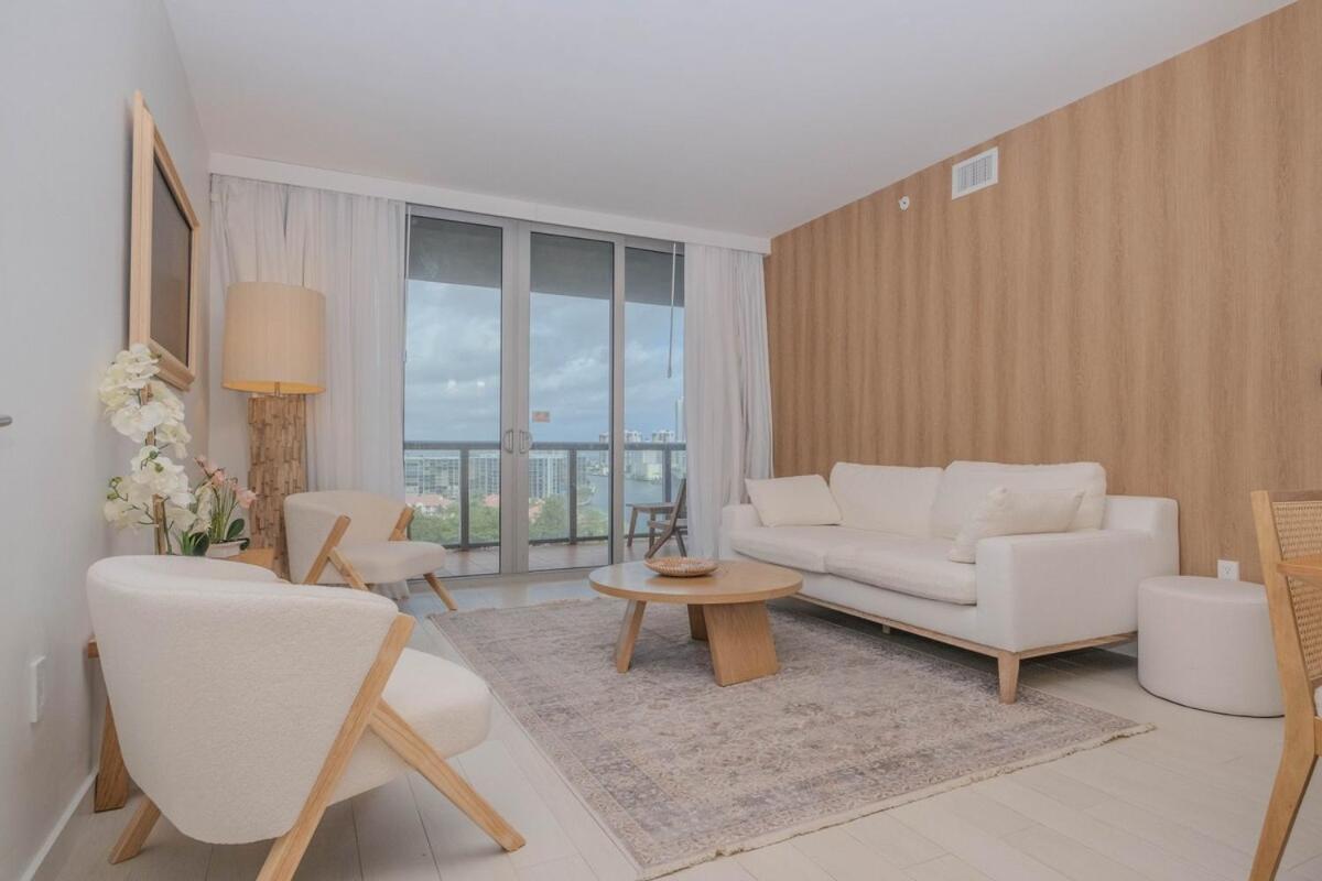 Apartmán 2B 2B Luxury Ocean Views Apt In Hallandale Beach Exteriér fotografie